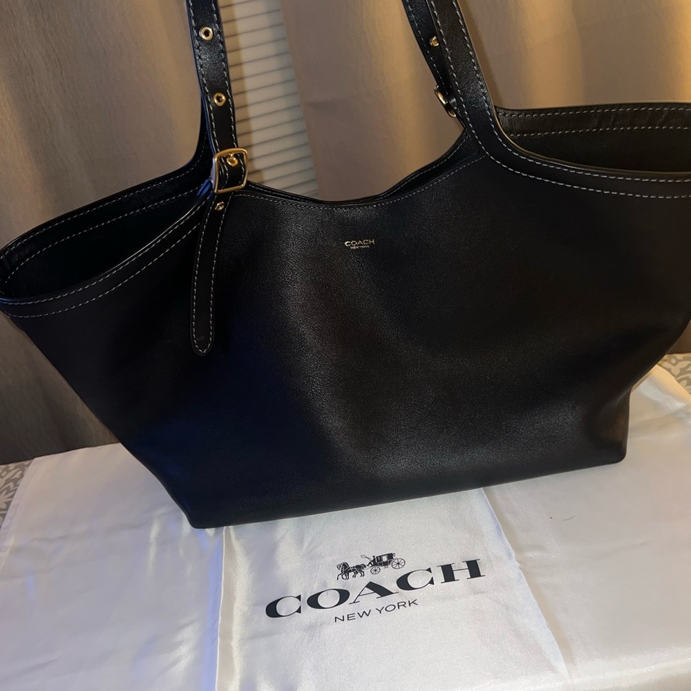 Coach Gramercy Tote - Picture 9 of 16